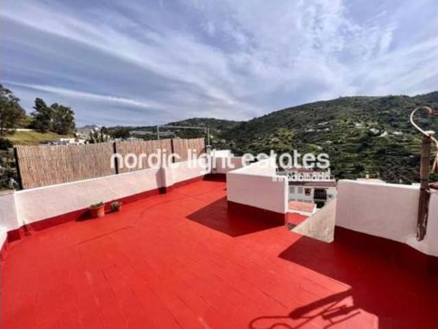 Casa adosada Venta Torrox, Núcleo