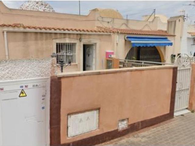 Casa adosada Venta Torrevieja, Torrevieja