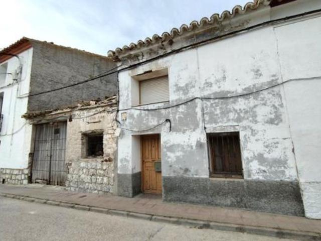 Casa adosada Venta Valfarta, Valfarta