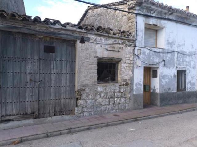 Casa adosada Venta Valfarta, Valfarta