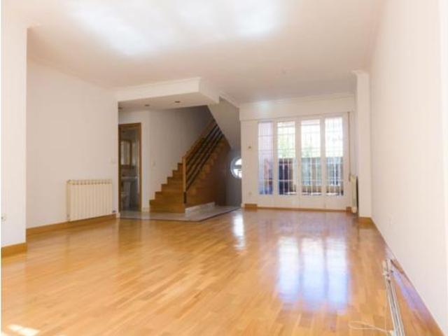 Casa adosada Venta Valladolid Capital, Las Villas Covaresa Parque Alameda La Rubia