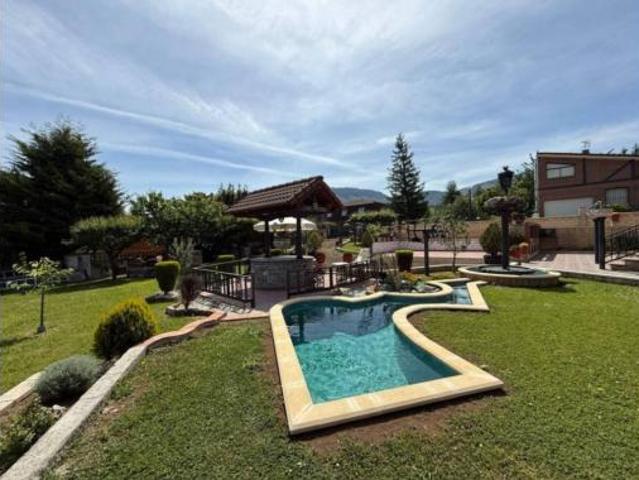 Casa adosada Venta Valle de Mena, Villasana de Mena