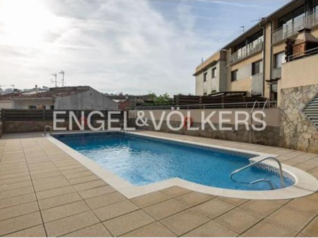 Casa adosada Venta Vallirana, Vallirana
