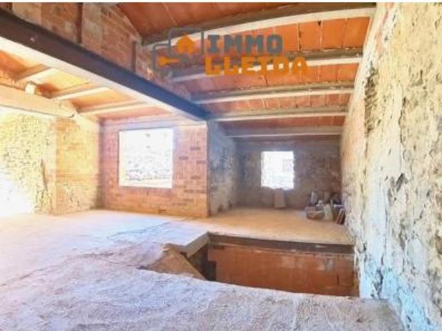 Casa adosada Venta Vilanova de Meià, Lluçars