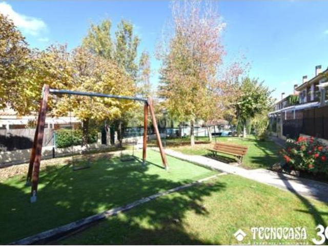 Casa adosada Venta Villaviciosa de Odón, Centro