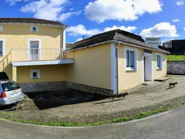 Casa adosada Venta Villayón, Abruñeiros