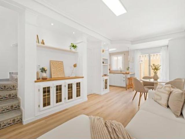 Casa adosada Venta Villamartín, Villamartín