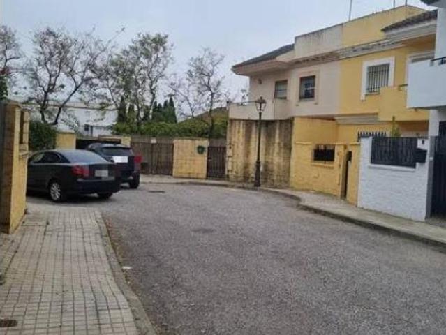 Casa adosada Venta Villanueva del Ariscal, Villanueva del Ariscal