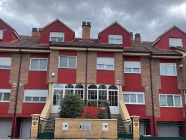 Casa adosada Venta Villaquilambre, Villamoros de Las Regueras