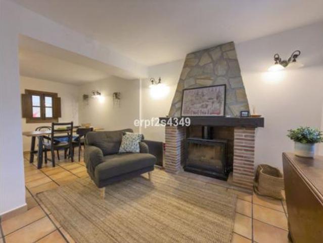 Casa adosada Venta Yunquera, Yunquera