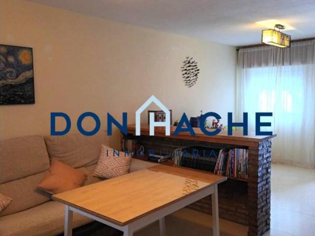 Casa Adosada/Don Hache Inmobiliaria