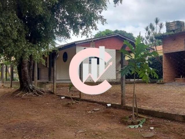 Casa Águas de Contendas, 2 quartos, R$ 210mil