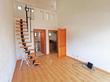 Casa al Sur de la ciudad, con muchos espacios y lugars donde tener la mejor convivencia familiar