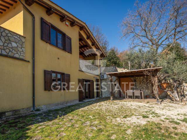 Casa Alba 303m² Bettona