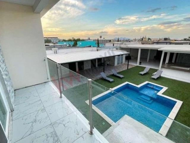 CASA +ALBERCA+TERRAZA 517M2