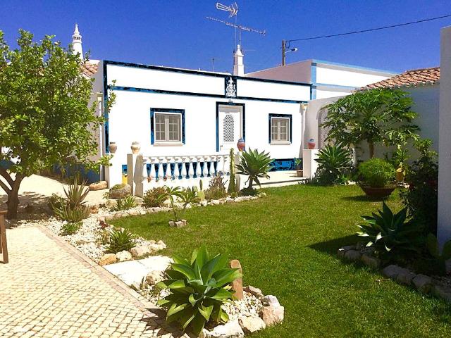 Casa Albuquerque Moradia com Piscina e Jardins