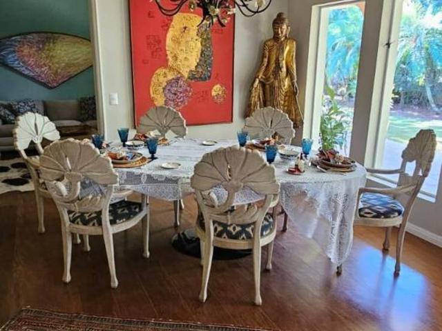 CASA ALPHAVILLE 1, TÉRREA ESTILO TOSCANA, 1.200M2 DE TERRENO, MUITO VERDE!