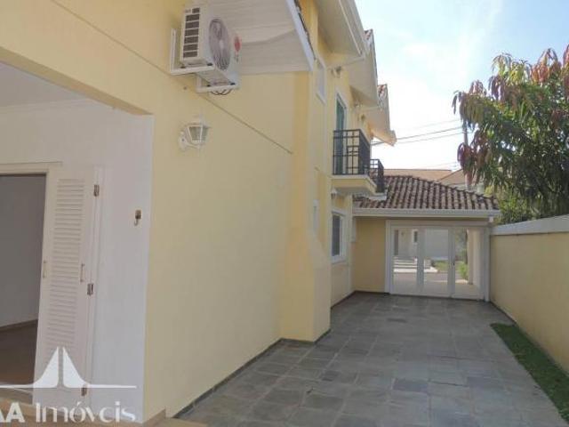 CASA ALPHAVILLE, 4 SUÍTES, EXCELENTE CONDOMÍNIO, VENDA E LOCAÇÃO