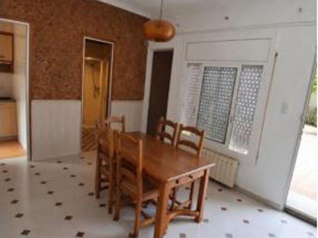 Casa Alquiler Mollet del Vallès, Col·legis Nous