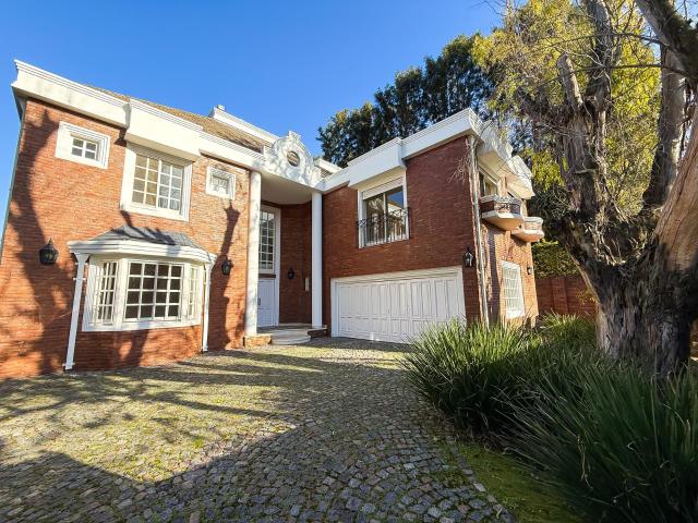 Casa / Alquiler, Nicolás Avellaneda al 3000, Las Lomas de San Isidro