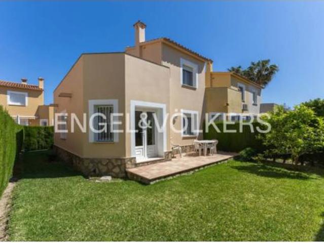 Casa Alquiler Oliva, Nucli Urbà