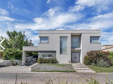 Casa Alquiler a estrenar 7 ambientes, Este, 1 cochera, Barrio Los Tacos Alquiler, Los Tacos | Argenprop