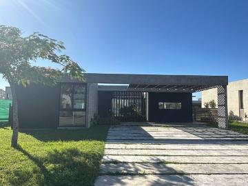 Casa Alquiler a estrenar 4 ambientes, 116m2, Santa Emilia 100, Pilar del Este Santa Emilia | Argenprop