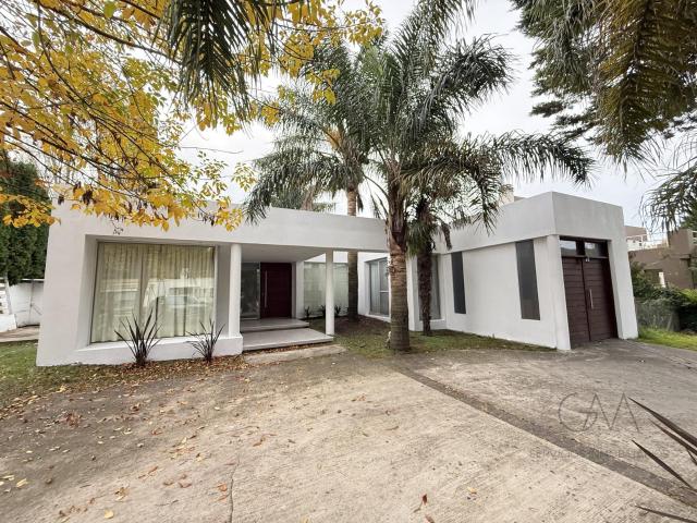 Casa Alquiler a estrenar 5 ambientes, 650m2, Avenida Jorge Newbery 5000, Mar del Plata | Argenprop