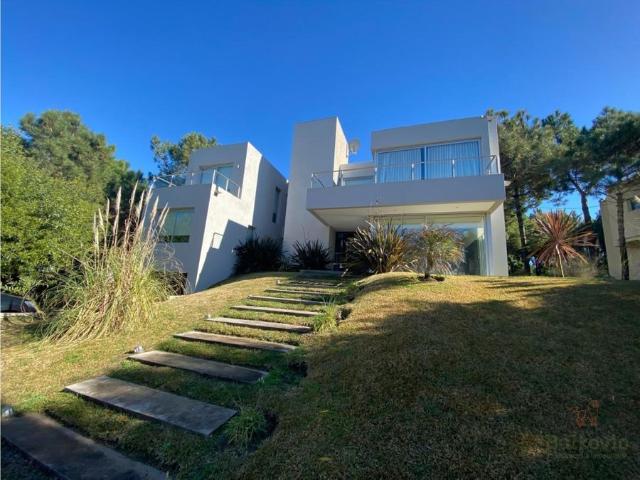 Casa Alquiler Costa Esmeralda Maritimo II Lote 40 Vista al Mar