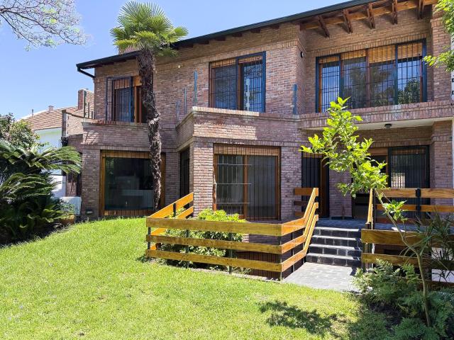 Casa / Alquiler, Paunero al 800, Acassuso