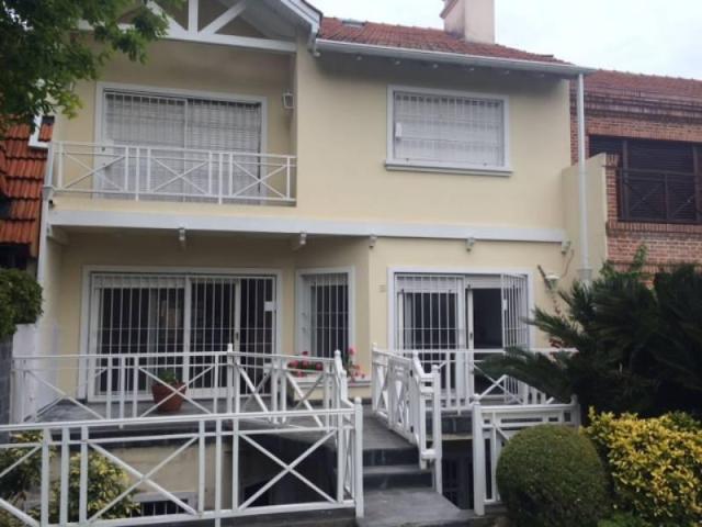 Casa / Alquiler, Ricardo Gutierrez al 2700, Martinez