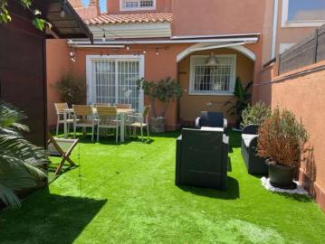 Casa en alquiler en Baix Vinalopó - Jardín
