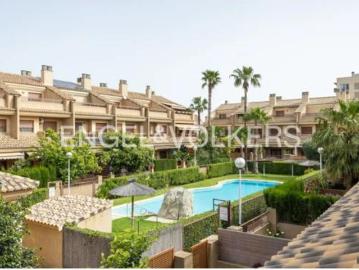 Casa en alquiler en Calle del Castillo, Valencia - Terraza