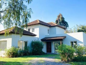 Casa Alquiler 16 años 4 ambientes, 2 cocheras, 767m2, Altos Del Sol 5, Altos Del Sol, Ituzaingo | Argenprop