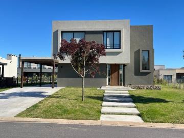 Casa Alquiler 1 año 4 ambientes, 2 cocheras, 215m2, Puertos Del Lago, Riberas 100, Puertos Riberas | Argenprop