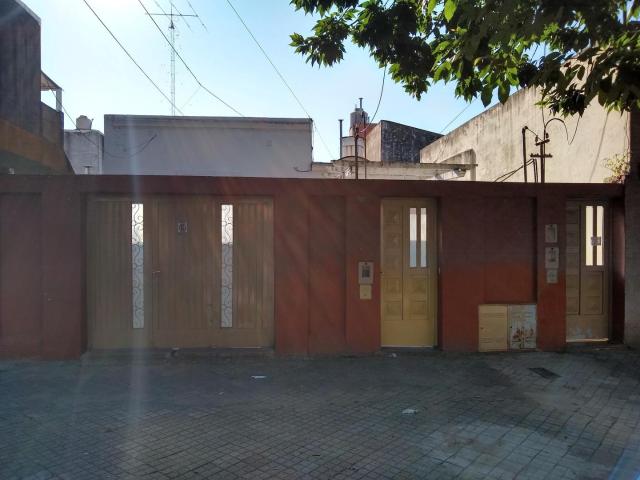 Casa Alquiler 2 ambientes, Este, 1 cochera, Gutemberg 976, Centro, Rosario | Argenprop