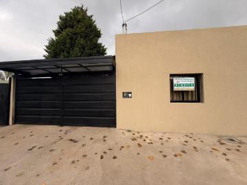 Casa Alquiler 2 ambientes, 40m2, 1 cochera, Capilla Del Señor 100, Campana | Argenprop