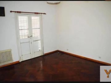 Casa Alquiler 30 años 4 ambientes, 230m2, Este, Alsina E/ Avenida Mayo Y Necochea, Ramos Mejia | Argenprop