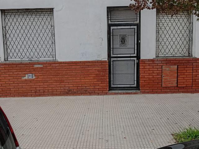 Casa Alquiler 3 ambientes, Medina 1600, Floresta | Argenprop