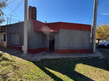 Casa Alquiler 3 ambientes, 140m2, 1 cochera, Crespo 3900, Parque Casado, Santa Fe | Argenprop