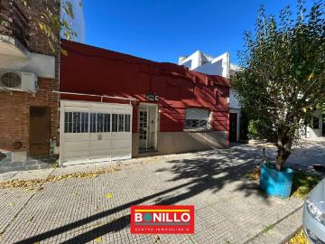 Casa Alquiler 3 ambientes, 1 cochera, 120m2, Vallejos 2400, Villa Pueyrredon | Argenprop