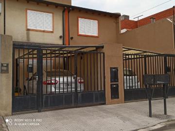 Casa Alquiler 3 ambientes, 1 cochera, Guemes 1035, Zarate, Buenos Aires | Argenprop