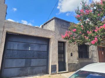 Casa Alquiler 3 ambientes, 1 cochera, Romulo Noya 1250, Zarate | Argenprop