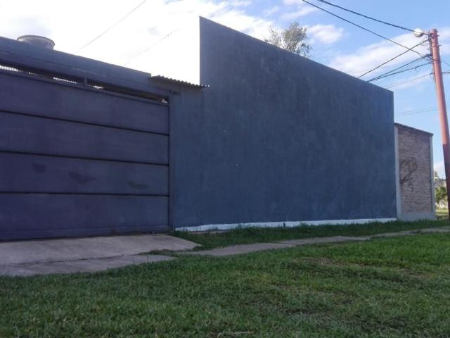 Casa Alquiler 3 ambientes 40 años, 200m2, 1 cochera, Falucho 1251, Municipales, Chaco | Argenprop