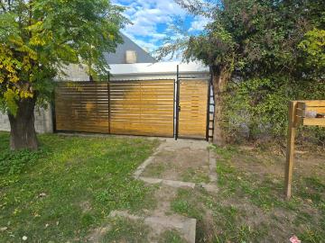 Casa Alquiler 3 ambientes, 80m2, Santiago Rocca 1700, Ituzaingo | Argenprop
