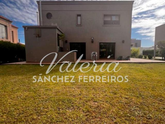 Casa Alquiler 4 ambientes, Norte, 800m2, Las Golondrinas, Las Golondrinas, Berazategui | Argenprop