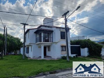 Casa Alquiler 4 ambientes 15 años, Norte, 1 cochera, Grand Bourg Gimenez Zapiola 1000, Barrio Grand Bourg | Argenprop