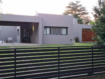 Casa Alquiler 4 ambientes 15 años, 6 cocheras, 190m2, La Herradura, La herradura, Córdoba | Argenprop