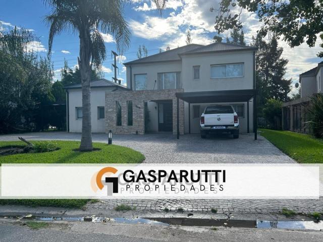 Casa Alquiler 4 ambientes 10 años, 8 cocheras, 380m2, Septiembre, Septiembre, Buenos Aires | Argenprop