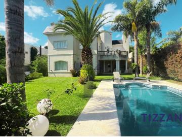 Casa Alquiler 4 ambientes 20 años, 424m2, 6 cocheras, 63 2200, Fincas de Iraola I, Buenos Aires | Argenprop